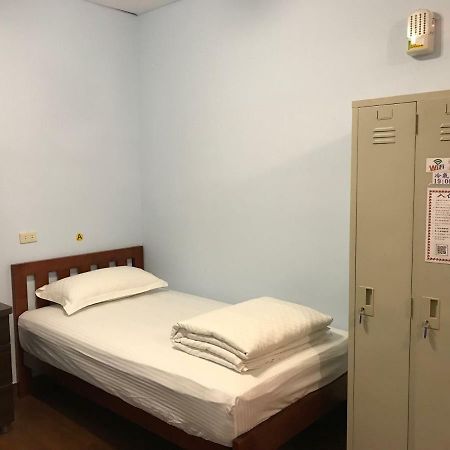 Handy Hostel Hualien Exterior foto